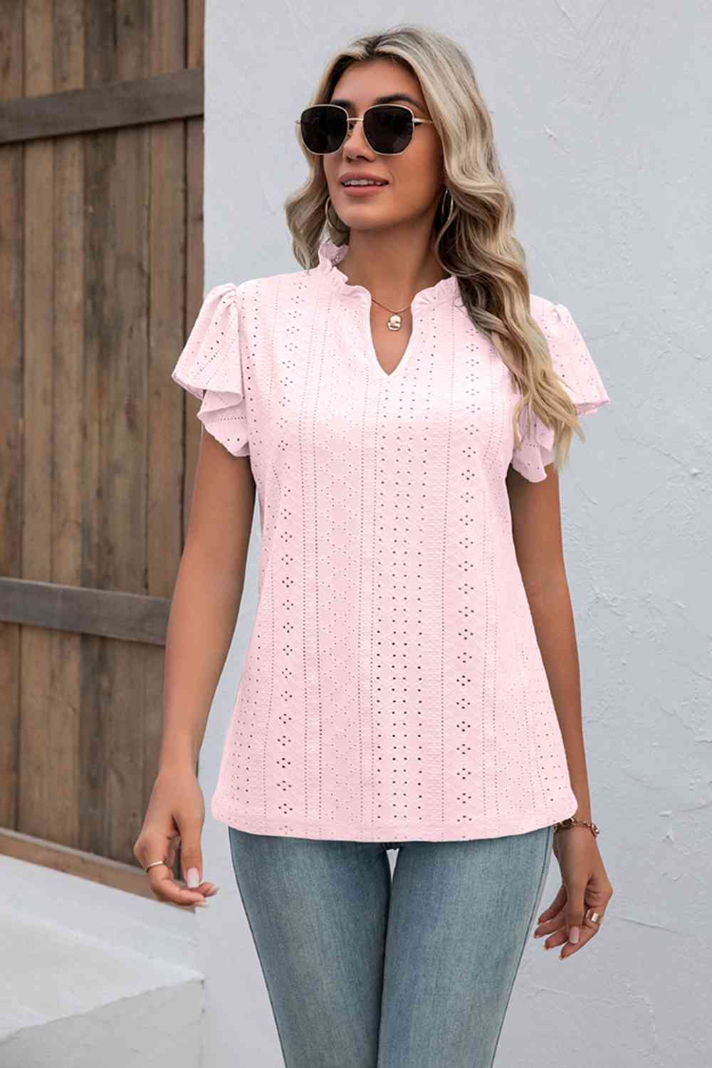 f215080c3b464a618dbb84e438bdc903-Min